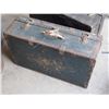 Image 2 : 2 Vintage Suitcases