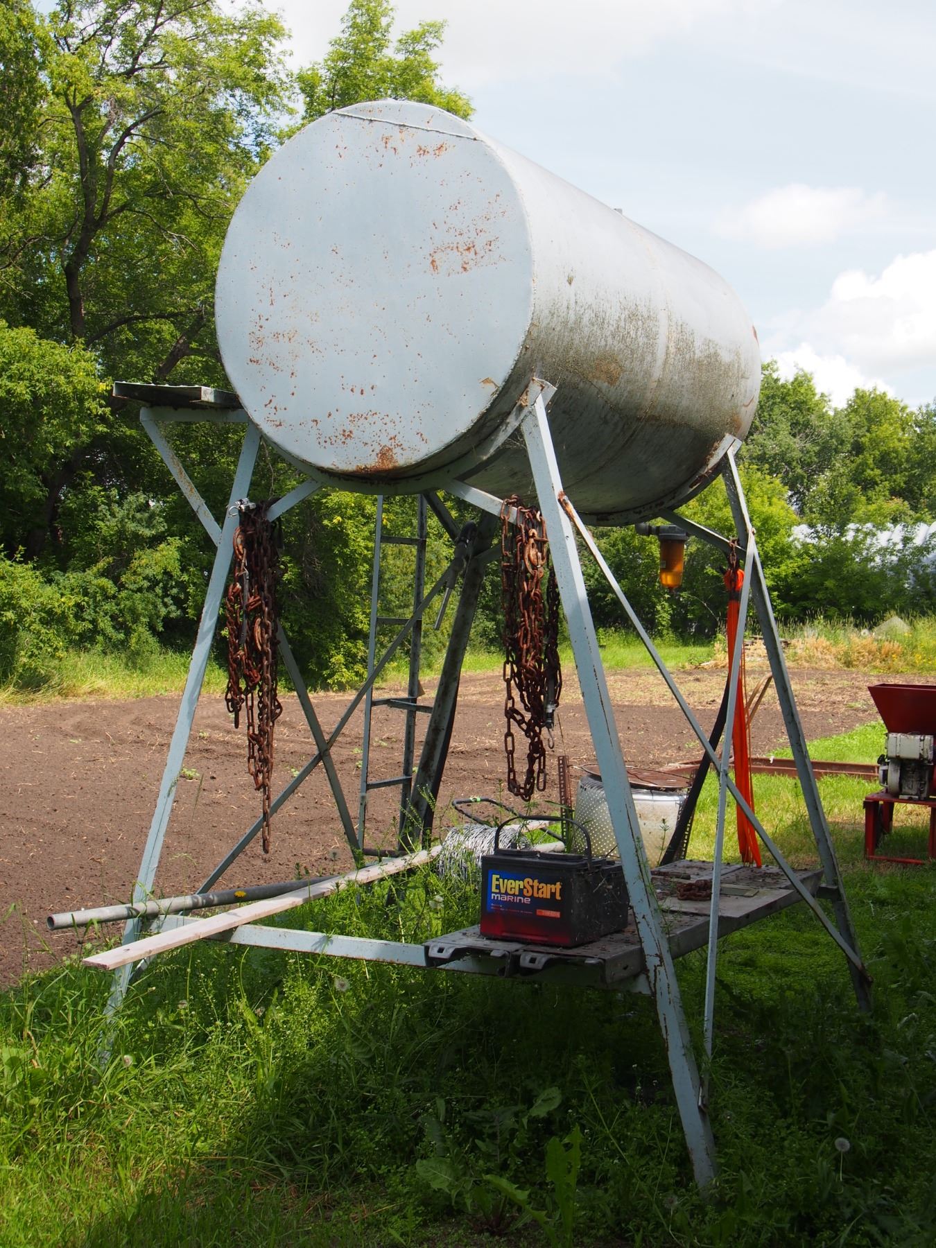 Fuel Tank and Stand Approx 300 Gal with Wire (Gasoline)