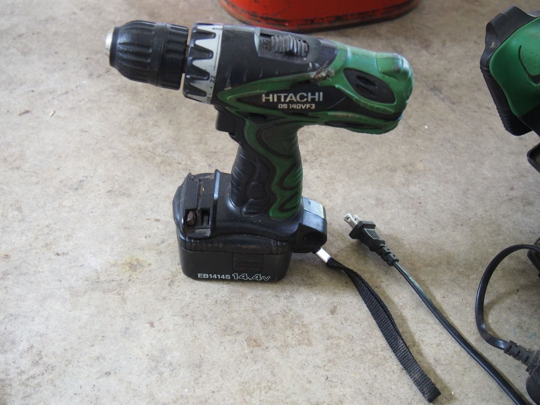 Hitachi Cordless Circular Saw with Battery and Charger Plus Hitachi Cordless Drill with Battery Hitachi Cordless Circular Saw with Battery and Charger Plus Hitachi Cordless Drill with Battery