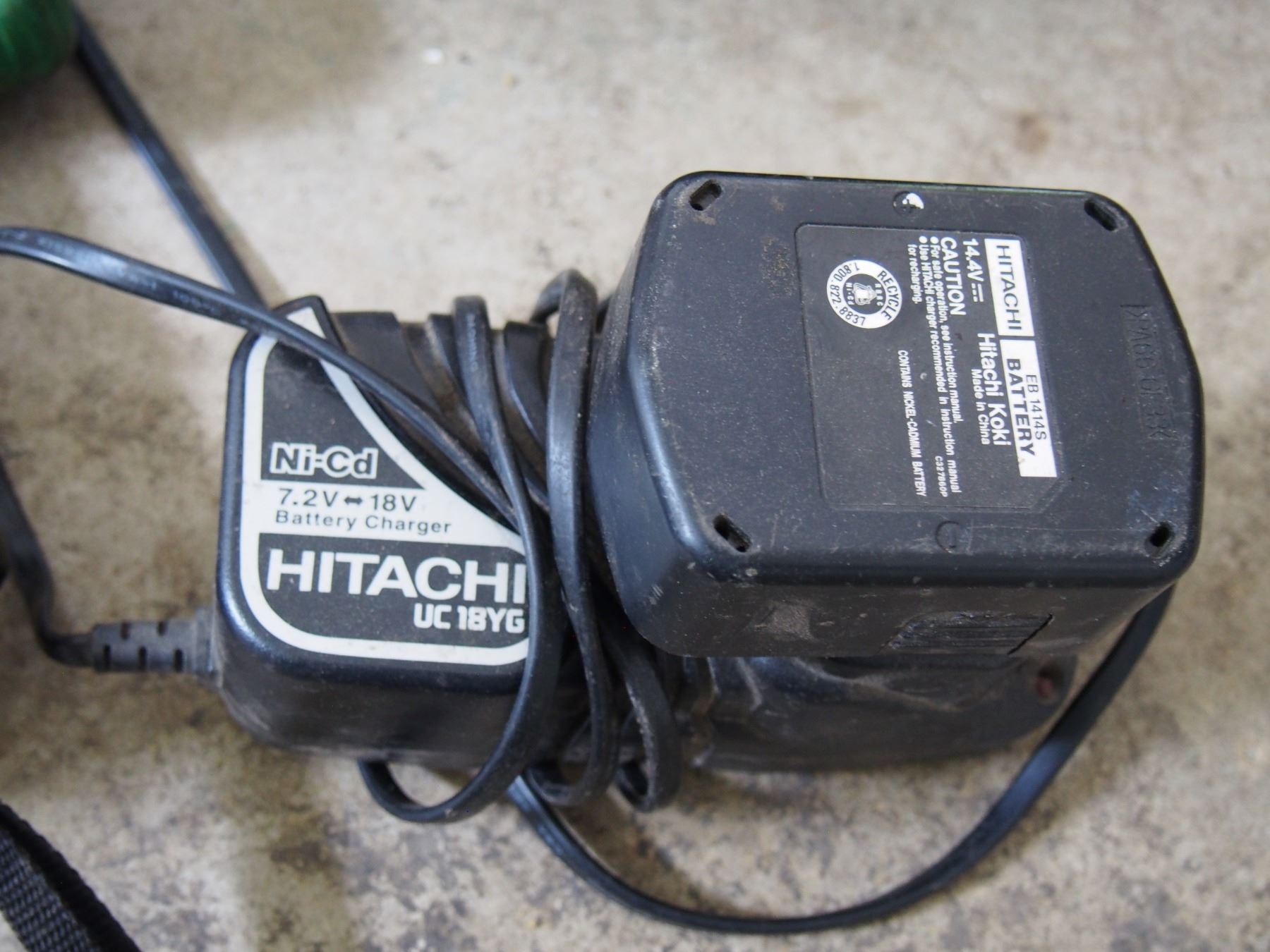 Hitachi Cordless Circular Saw with Battery and Charger Plus Hitachi