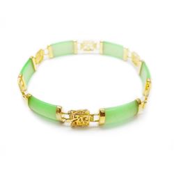 Asian Green Jade Gold Tone Link Ladies Bracelet