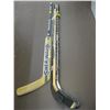 BUNDLE OF 6 RIGHT  HAND HOCKEY STICKS, A GOALIE STICK
