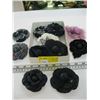 Image 1 : A LOT OF CHANEL FLOWER BROOCHES