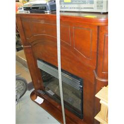 ELECTRIC FIREPLACE DIMPLEX WITH FIREPLACE SURROUND