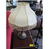 Image 2 : PR OF MATCHING LAMPS