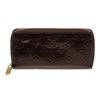 Image 3 : Louis Vuitton Amarante Vernis Monogram Zippy Wallet