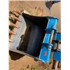 Image 8 : CAT 219-3389 Bucket Attachment 36"