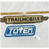 Image 1 : 2 Trailer Emblems Totem Trailers and Trail Mobile