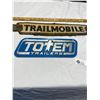 Image 2 : 2 Trailer Emblems Totem Trailers and Trail Mobile