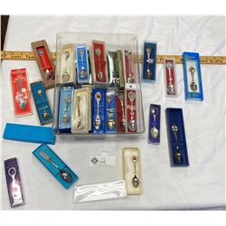 Tray Lot of 30+ Souvenir Spoons in Boxes