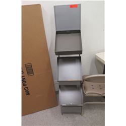 Metal Merchandise Display Shelving