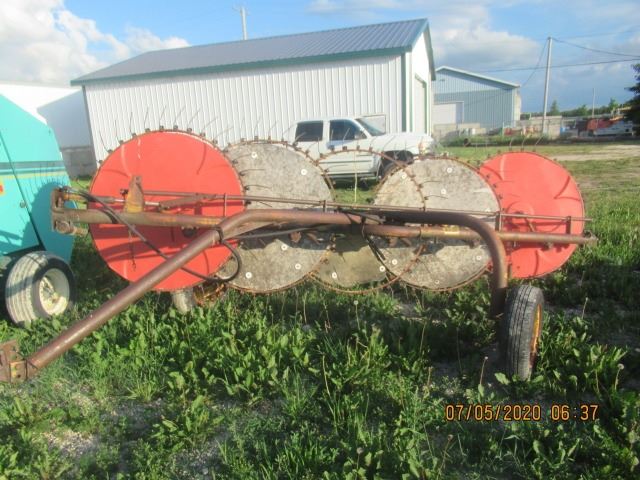 Pollard 5 Wheel Rake
