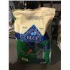 Image 1 : Blue Buffalo Co. Adult Dog Food (11.7kg)