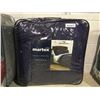 Image 1 : Martex Twin Size Reversible Comforter Set