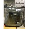 Image 1 : UGG Queen Size Reversible Blanket