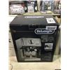 Image 1 : DeLonghiEspresso and Cappuccino Maker 15 bar