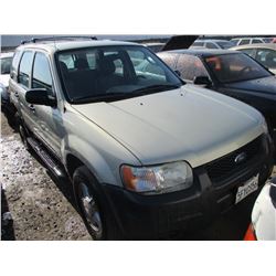 FORD ESCAPE 2004 T-DONATION