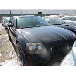 DODGE MAGNUM 2005 O/S T-DONATION
