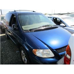 DODGE GRAND CARAVAN 2002 SALV T/DONATION