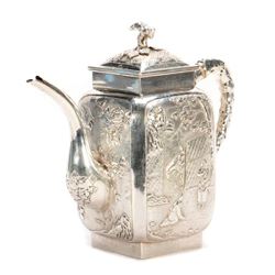 Late 19th/early 20th Chinese silver teapot