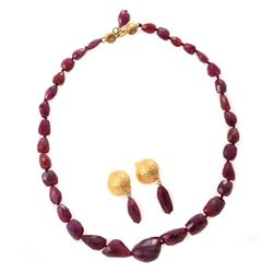 Faceted ruby bead, gilt silver necklace & earrings set