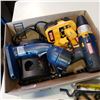 Image 3 : 2 TRAYS OF TOOLS