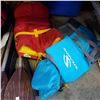 Image 2 : LOT OF PADDLES W/ 3 LIFE JACKETS