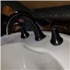 Image 2 : SINK AND PFISTER FAN