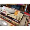 Image 2 : 4 NEW ROBERTS VINYL TILE CUTTER