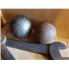 Image 2 : 12 POUND SHOT PUT AND SMALLER SHOT PUT AND 3 LARGE WRENCHES