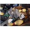 Image 2 : 2 BOXES OF GARDEN DECOR