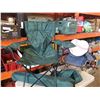 Image 1 : 3 CAMP CHAIRS