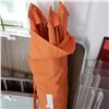 Image 2 : ORANGE PATIO UMBRELLA