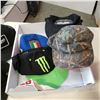 Image 2 : LOT OF DC AND OTHER HATS