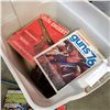 Image 2 : TOTE OF GUNBOOKS