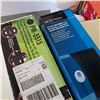 Image 2 : SONAX 32 TO 55 INC TV WALL MOUNT AND FLAT SCREEN TV IN WALL COVER