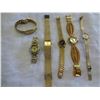 Image 2 : 2 TRAYS OF GOLD TONE JEWELLERY