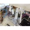 Image 3 : NEW HAIR COMBS AND JEWELLERY