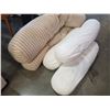Image 2 : 2 FEATHER BODY PILLOWS AND 3 THROW PILLOWS