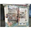 Image 2 : LOT OF QUEEN SIZE BLANKETS AND QUILT