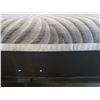 Image 2 : QUEENSIZE SEALY POSTERPEDIC PREMIUM HYBRID MATTRESS