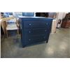 Image 2 : 3 DRAWER ESPRESSO DRESSER