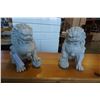 Image 2 : PAIR OF HEAVY STONE LIKE FOO DOGS