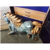 Image 1 : 3 FOOT PAPER MACHE HORSE