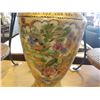 Image 2 : LARGE EASTERN VASE