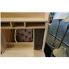 Image 2 : MAPLE ROLLING DESK