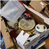 Image 2 : 2 BOXES OF RUBBERMAID TUPPERWARE, KITCHEN ITEMS, AND CANNISTERS