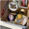 Image 2 : 4 BOXES COLLECTIBLES, ICE BUCKET, SADLER TEAPOT, AND TRAIN CLOCK