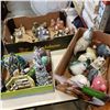 Image 1 : 3 TRAYS OF FIGURAL TEALIGHT HOLDERS AND FIGURES