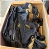 Image 3 : 2 BOXES OF PURSES, WALLETS, AND BAGS